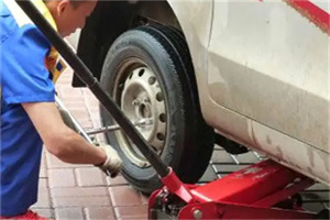 曲松附近拖车24小时服务热线电话